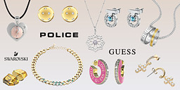 По-бляскаво излъчване с колие и обеци снимка