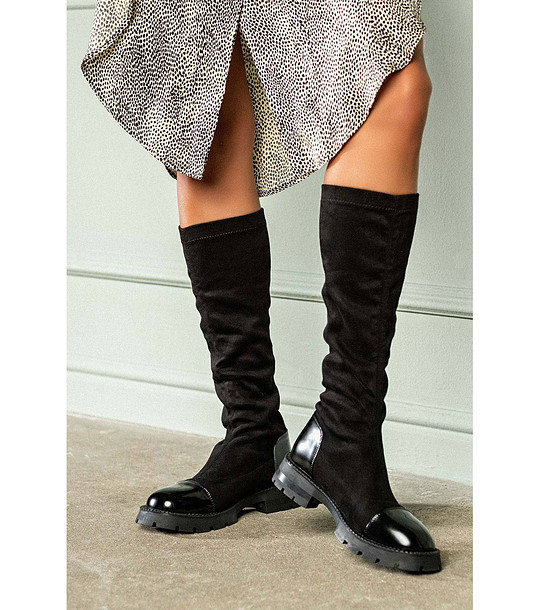 Черни дамски ефектни ботуши Larissa снимка