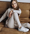 Детски бежов unisex панталон-1 снимка