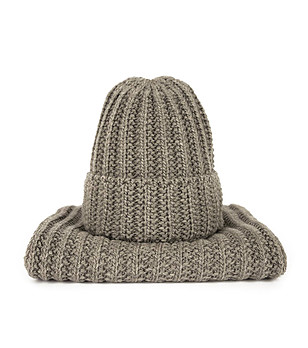 Unisex комплект от шапка и шал в бежов нюанс снимка