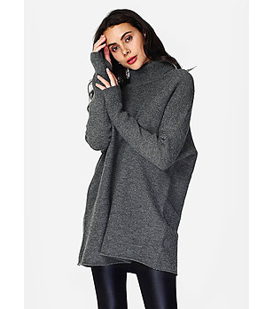 Oversize туника в цвят графит с кашмир Berdina снимка