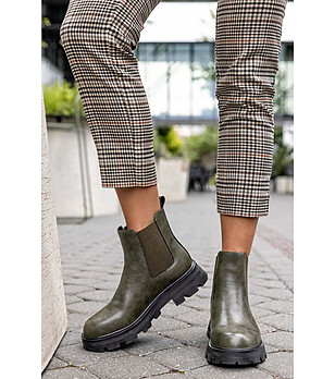 Дамски кожени боти в цвят каки Romea снимка