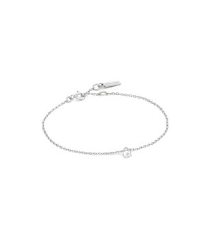 Дамска сребриста гривна с висулка снимка