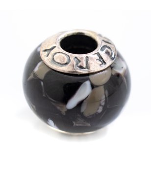 Талисман за гривна в черно снимка