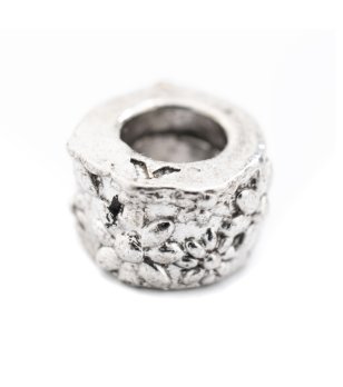 Талисман с цветя снимка