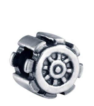 Талисман в сребристо снимка