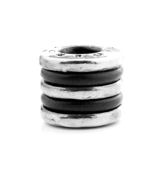 Талисман в сребристо и черно снимка