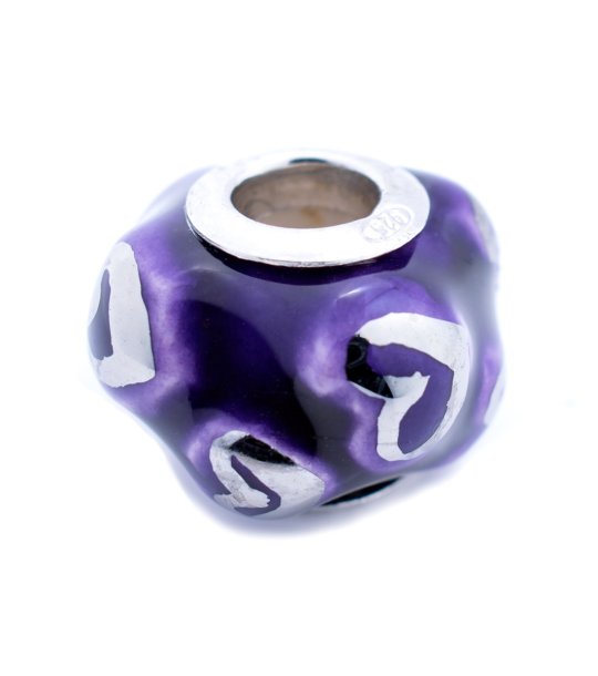 Лилаво украшение за гривна снимка