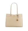 Елегантна светлобежова дамска чанта-0 снимка