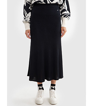 Черна пола Zizalia снимка