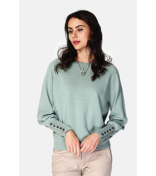 Дамски пуловер в бледозелено снимка