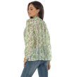 Ефирна дамска блуза в екрю с принт в зелено-1 снимка