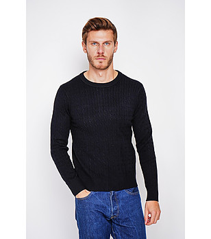 Мъжки черен пуловер снимка