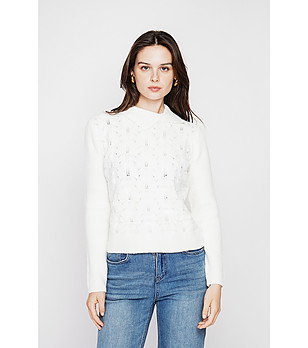 Дамски пуловер в цвят крем с ажурна предна част снимка