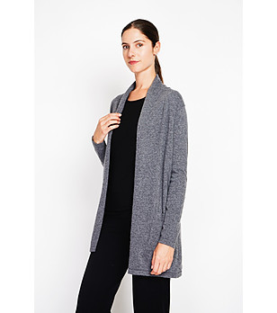 Дамска сива жилетка снимка