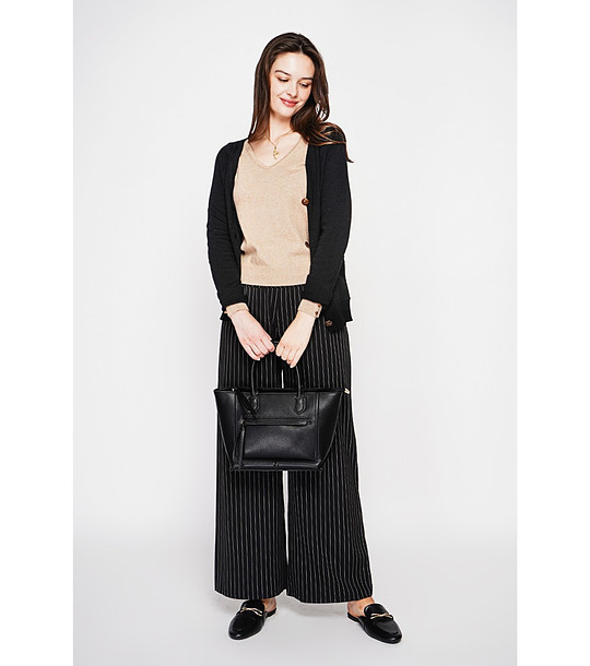 Дамска жилетка в черно снимка