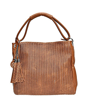 Чанта от естествена кожа в цвят коняк снимка