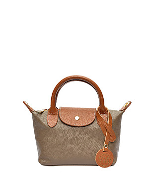 Дамска чанта в цвят таупе и кафяво снимка