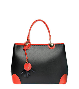 Кожена дамска чанта в червено и черно снимка