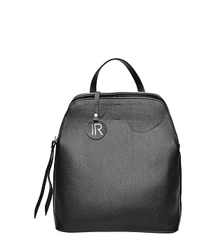 Черна кожена дамска раница снимка