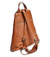 Нестандартна дамска кожена раница в цвят камел Evelina-2 снимка