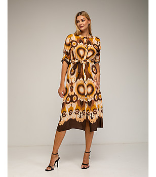 Миди рокля в бежово и кафяво снимка