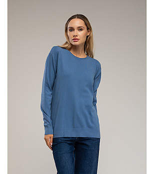 Дамски пуловер в син нюанс снимка