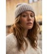 Дамска сива шапка-1 снимка