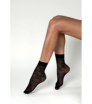 Черни чорапи KIRA с ажурен десен снимка