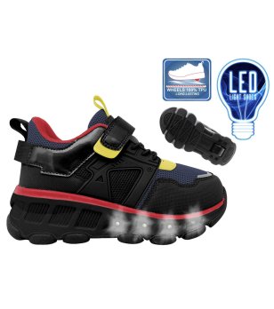 Черни детски маратонки с колелца и подметка с LED светлини снимка