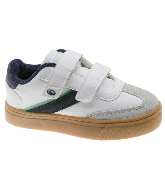 Бели сникърси с лепки снимка