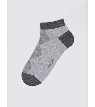 Мъжки къси чорапи в сиво с ромбове снимка