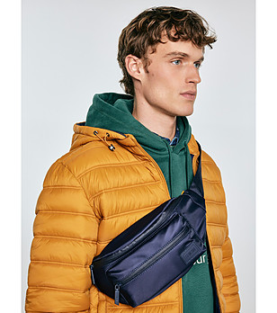 Тъмносиня мъжка чанта през кръста TIZANOR снимка