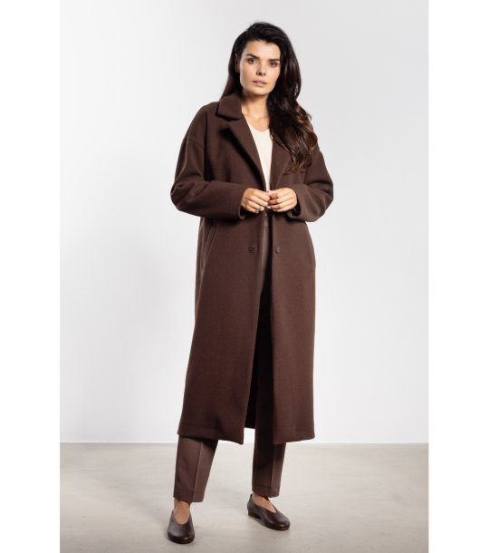 Дамско кафяво палто с колан Simonе снимка