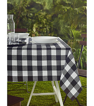 Карирана тефлонова покривка за маса в черно и бяло NANTES 150x250 снимка