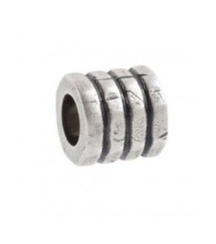 Сребрист стоманен талисман Sector снимка