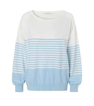 Дамски памучен пуловер в бяло и светлосиньо на райе  PENNY снимка