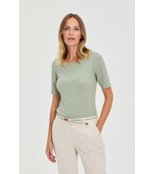 Дамска маслено зелена  блуза снимка