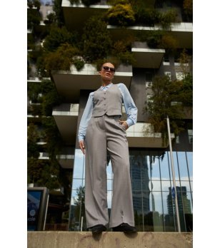 Сив дамски панталон с широк крачол снимка