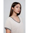 Дамска блуза в цвят екрю с контрастен кант-2 снимка