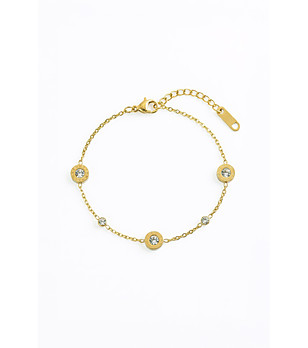 Дамска златиста гривна с прозрачни кристали снимка