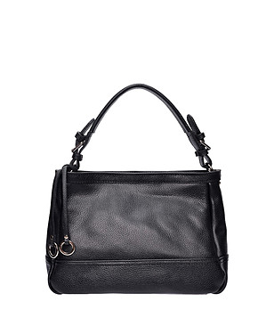 Черна чанта за рамо снимка