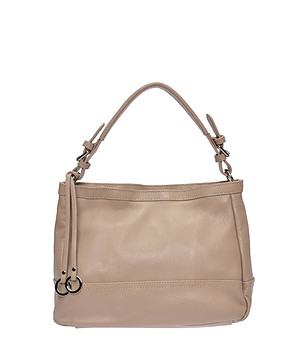 Бежова раменна чанта  снимка